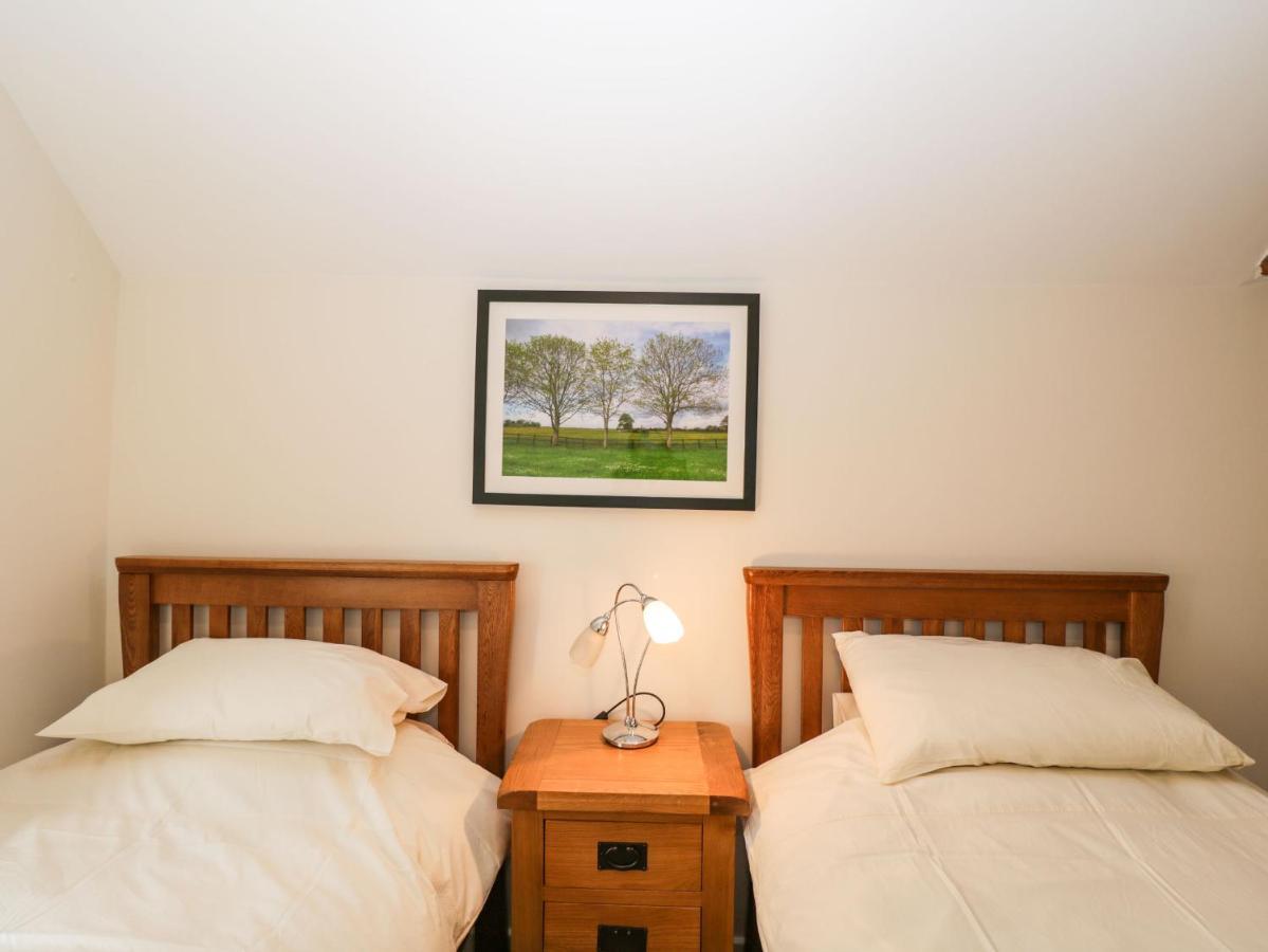 Stables Cottage メルクシャム エクステリア 写真
